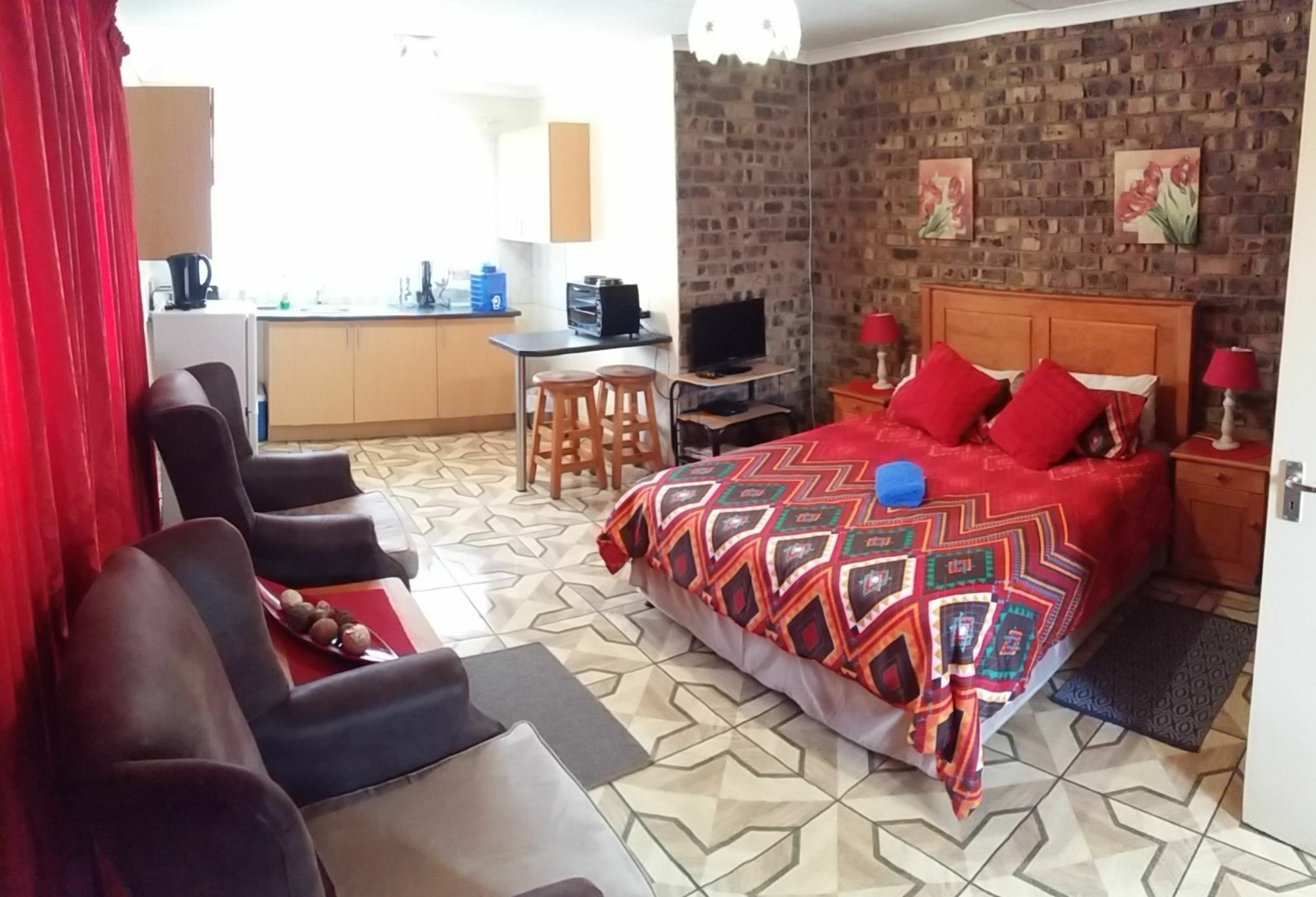 Pride Rock Accommodation Middelburg  Ngoại thất bức ảnh