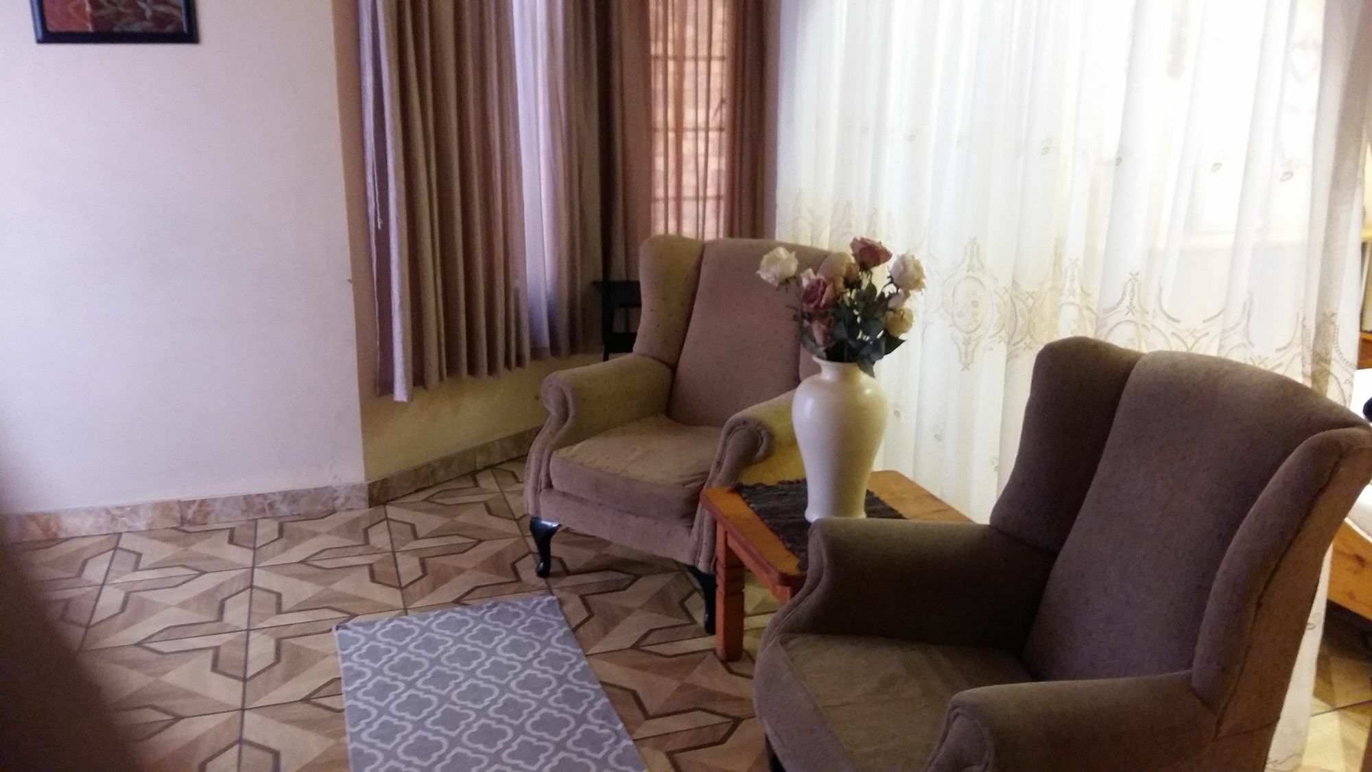 Pride Rock Accommodation Middelburg  Ngoại thất bức ảnh