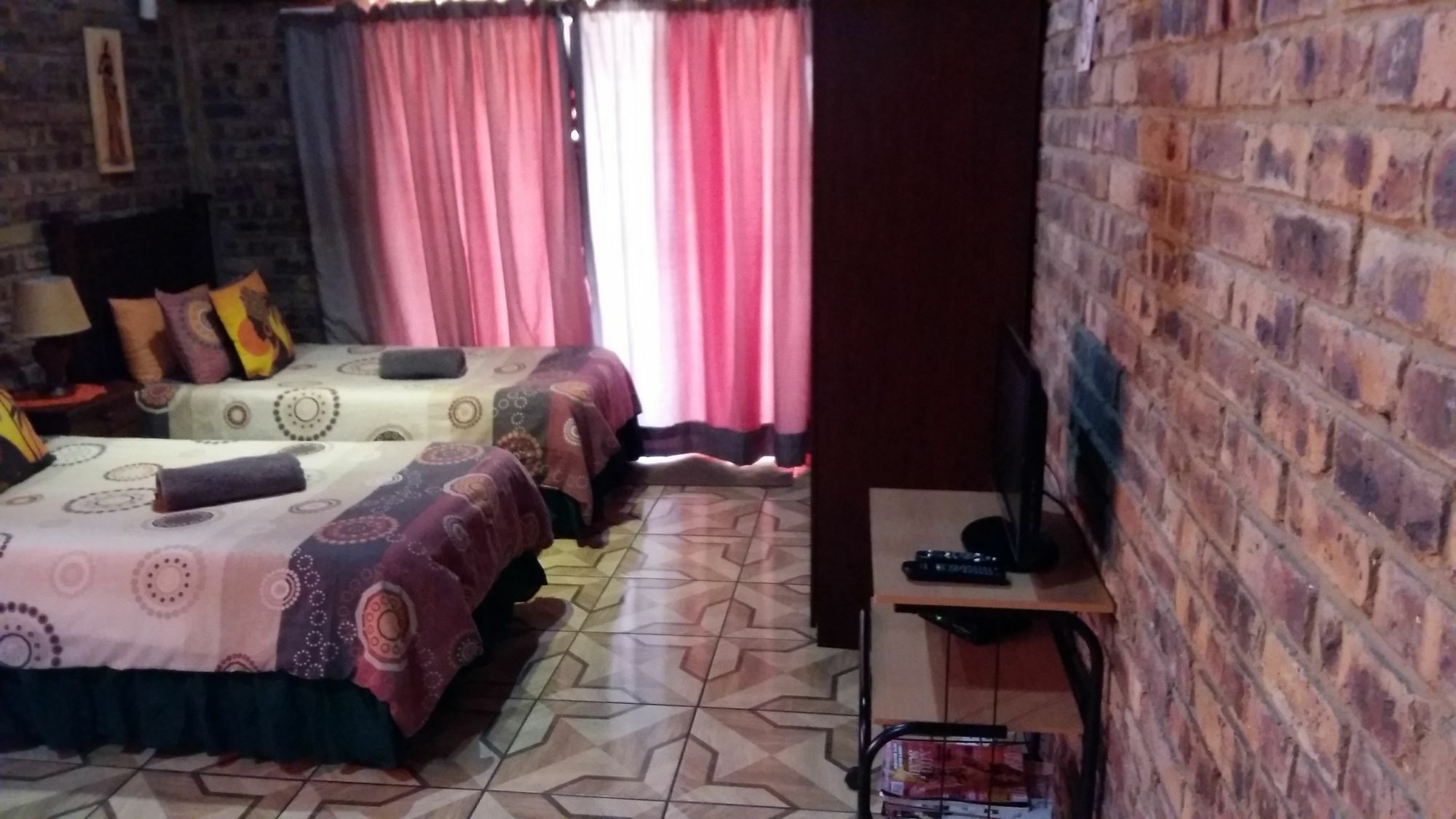Pride Rock Accommodation Middelburg  Ngoại thất bức ảnh