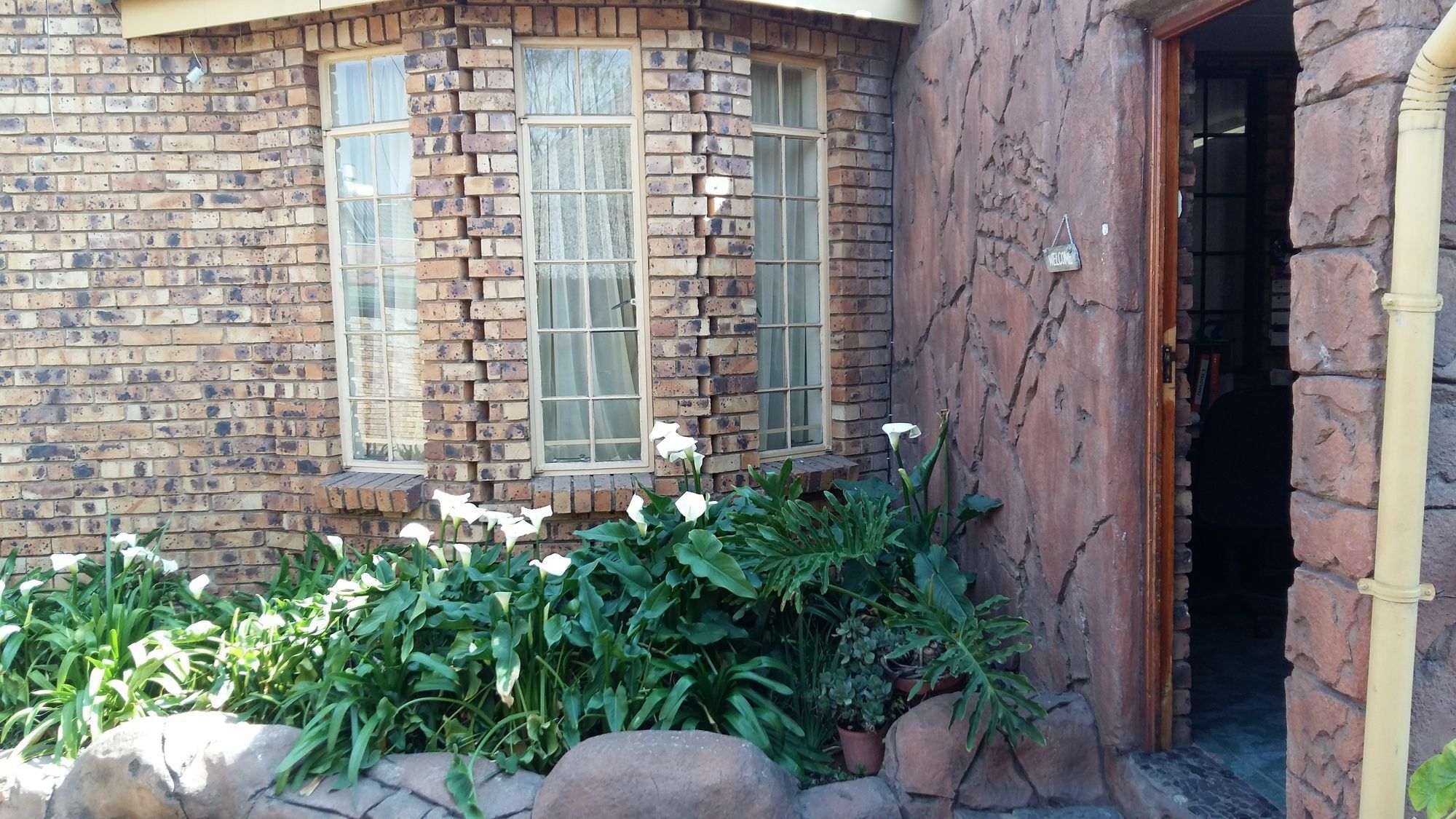 Pride Rock Accommodation Middelburg  Ngoại thất bức ảnh