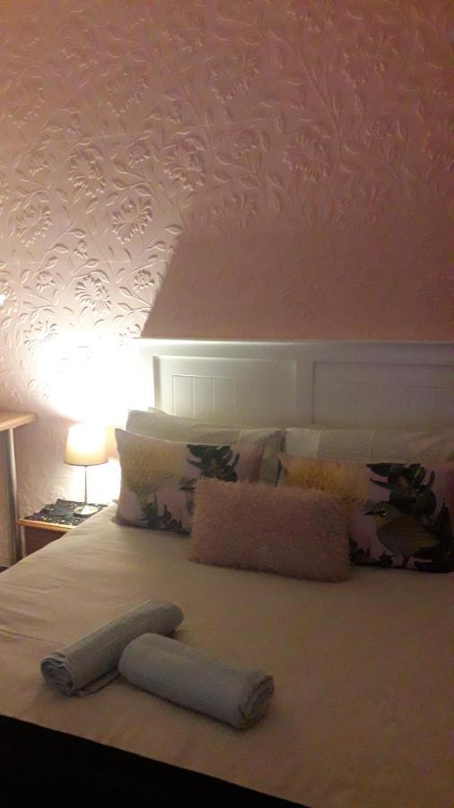 Pride Rock Accommodation Middelburg  Ngoại thất bức ảnh
